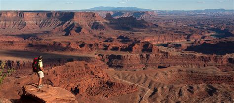 Hiking - Discover Moab, Utah