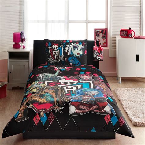 Monster High Bedding Set Single by BaharHomeTextile on Etsy | Bedroom set designs, Bedroom set ...