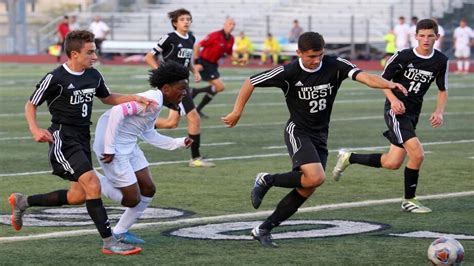 Lee's Summit soccer beats Lee's Summit West | Kansas City Star