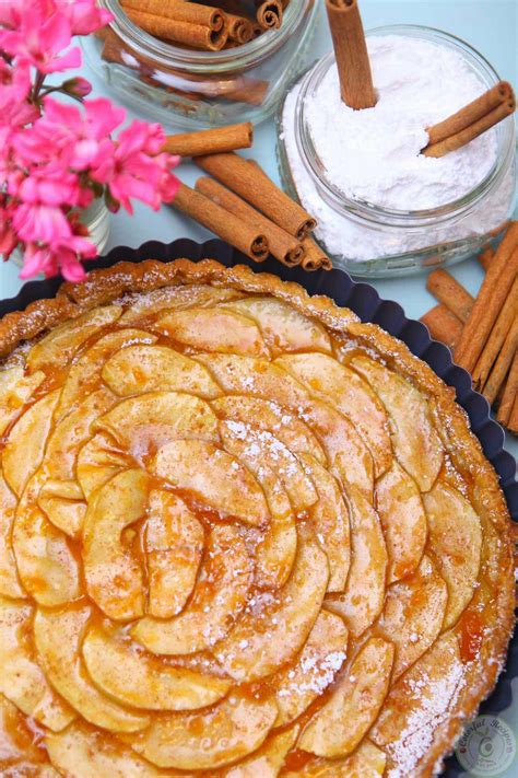 Easy French Apple Tart - Colorful Recipes