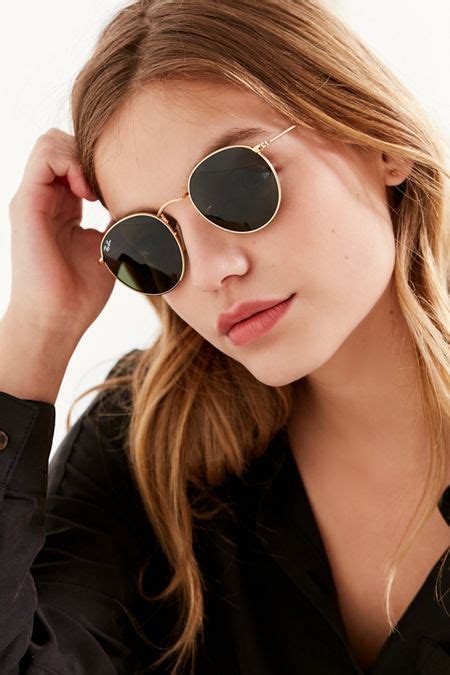 Ray-Ban Round Metal Classic Sunglasses | Ray ban sunglasses women, Classic sunglasses, Urban ...