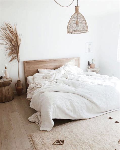 29+ Nordic Style Bedroom Ideas That Ooze Cozy Comfort 2024 | Houszed