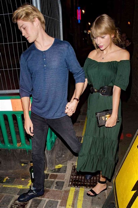 Taylor Swift and Joe Alwyn Hold Hands on Date Night in London