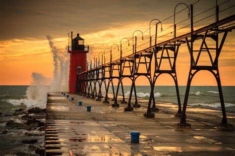 Lighthouse Full HD Wallpaper and Background Image | 2048x1365 | ID:349730