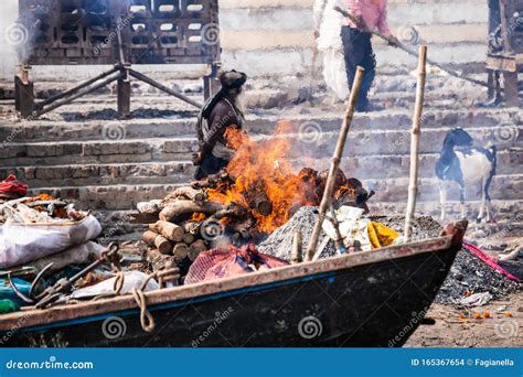 Cremation Pyre Stock Photography | CartoonDealer.com #41883320