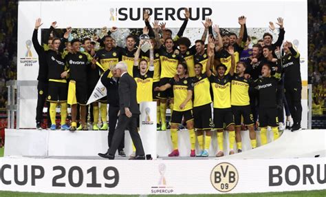 Everyone forgot that Bayern didn’t win the most important trophy last season : r/borussiadortmund