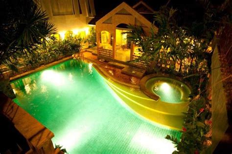 Hat Yai, Thailand Travel Tips - Hedonist / Shedonist