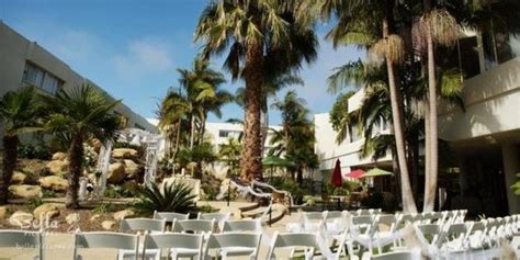 Ventura Beach Marriott Weddings | Get Prices for Wedding Venues in CA