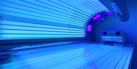 100 minutes Sunbed UV Tanning Package at Portomaso Shopping Complex