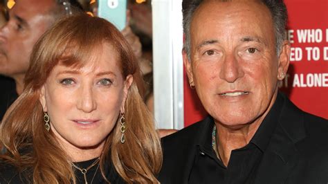 What We Know About Bruce Springsteen's Wife, Patti Scialfa