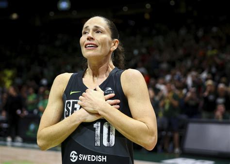 'Thank you, Sue': Sue Bird retires as legendary career comes to close after Storm fall in WNBA ...