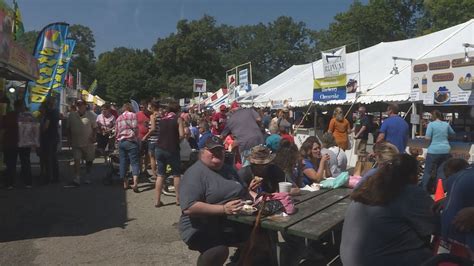 Decades of Tradition at Marshall County Blueberry Festival | WSBT