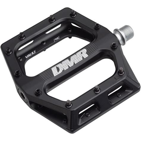 Universal Cycles -- DMR Vault V2 Mag Pedals [DMR-VAULT-MAG-C-K]