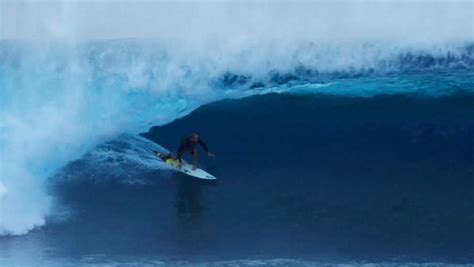 Shane Dorian From Cloudbreak To Jaws - Surfer