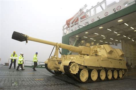 British Army’s AS90 howitzers to stick around amid replacement delay