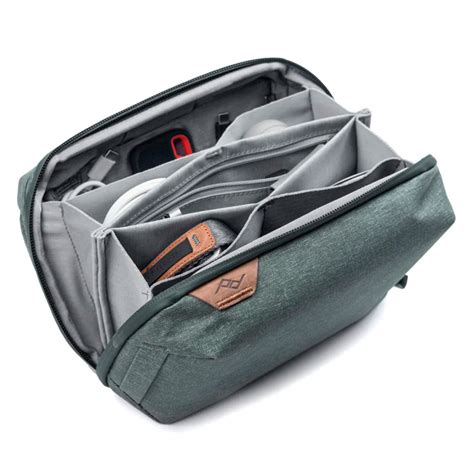 Peak Design Tech Pouch Sage Green - Bristol Cameras