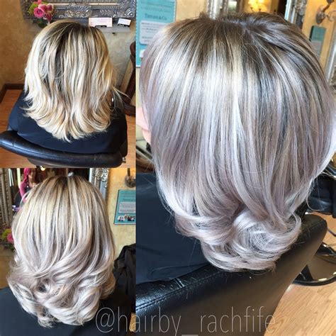 Silver blonde granny hair trend is here! Who loves this take on platinum blonde?! Who knew grey ...