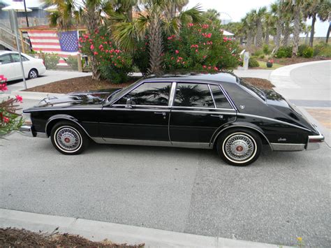 1985 Cadillac Seville Elegante Sedan 4-Door 4.1L - Classic Cadillac Seville 1985 for sale