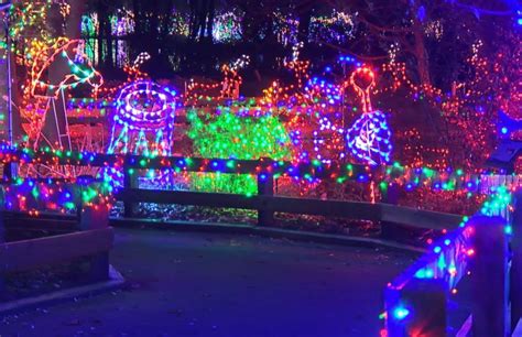 Holiday Lights Spectacular returns to Roger Williams Park Zoo for 4th ...