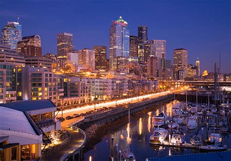 nwgardens: Seattle Waterfront Park in the evening