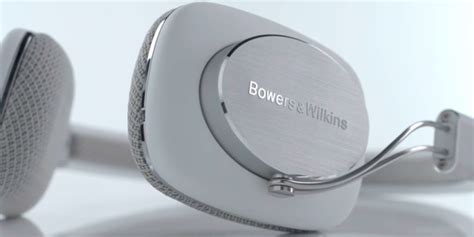 There's an amazing deal on a pair of Bowers & Wilkins headphones today ...