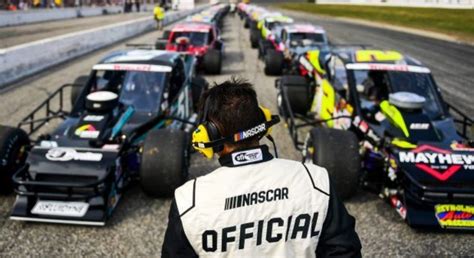 NASCAR reveals expansive 17-race 2020 Whelen Modified Tour schedule ...