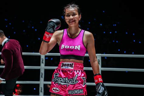 Supergirl Hopes To Earn Kickboxing World Title Shot With Victory Over Cristina Morales At ONE ...