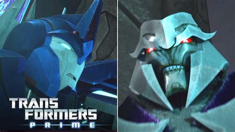 Ultra Magnus Vs. Megatron’ 👊 Official Clip | Transformers Prime Season ...