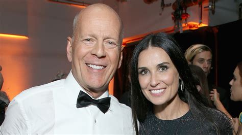 Demi Moore & Bruce Willis Dance In Matching Outfits While Quarantined ...