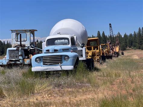 PACKWAY JUNKYARD ART - Updated June 2024 - 10 Photos - 22244 Cassel Road, Cassel, California ...