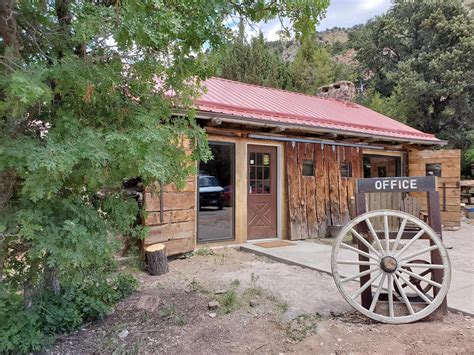 Cedar Canyon Retreat - 3 Photos - Cedar City, UT - RoverPass