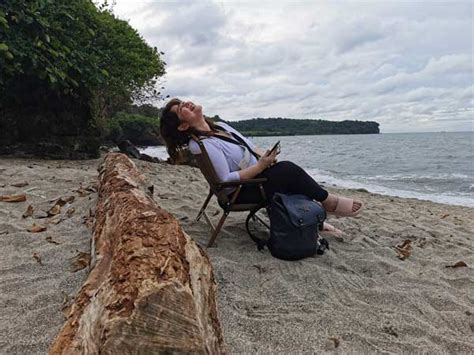 The joy fishing brings to Manilyn Reynes and her family | PEP.ph