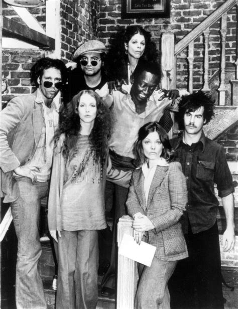 Cast of that 70s show season 1 - mahacaddy