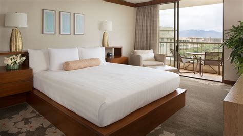 Maui Hotel Rooms and Suites on Ka'anapali Beach | Hyatt Regency Maui Resort and Spa