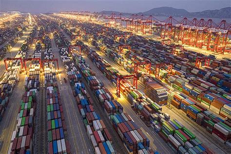 China’s Biggest Port’s Container Handling Rose 1.8% in January to April