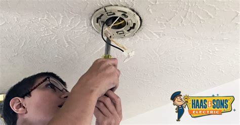 Smoke Detector Installation Step by Step Instructions | How to Install ...