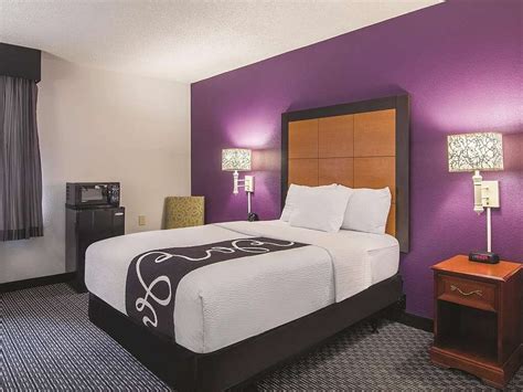 WINGATE BY WYNDHAM BRUNSWICK $95 ($̶1̶5̶3̶) - Updated 2023 Prices & Hotel Reviews - GA