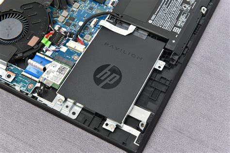 Inside Lenovo Ideapad Gaming 3i (15) - disassembly and upgrade ...