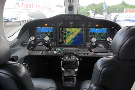 File:Cessna Citation Mustang cockpit.jpg - Wikimedia Commons