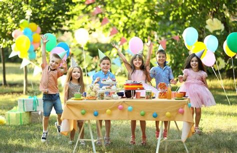 10 Outdoor Birthday Party Ideas for Kids and Adults - STATIONERS