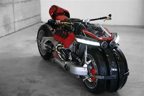 Lazareth LM 847 - a unique V8 Powered Motorcycle