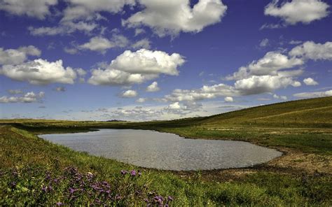 Hulunbuir Travel Guide: Food, Weather and Travel Tips