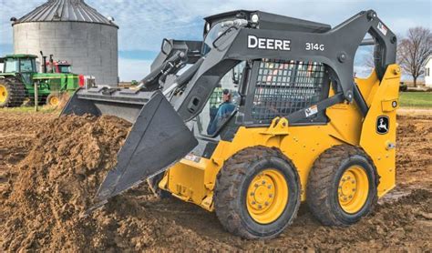 John Deere Skid Steers Summarized — 2021 Spec Guide - Compact Equipment ...