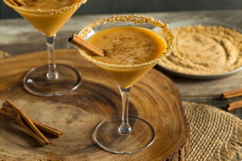 This Pumpkin Pie Martini Is the Ultimate Seasonal Indulgence - Brightly