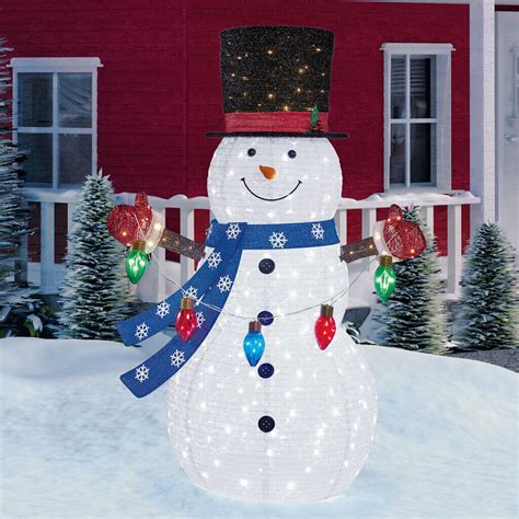 Get the Best Outdoor Snowman Decorations for Christmas