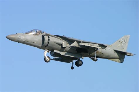 McDonnell Douglas AV-8B Harrier II - Wikipedia