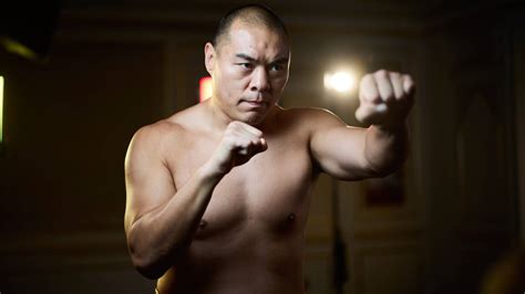 Zhilei Zhang claims he would beat British heavyweight star in 'easy ...