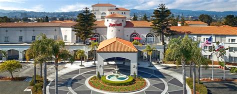 Marriott San Mateo Hotel near SFO Airport with Free Airport Shuttle