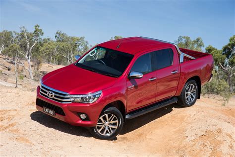 Review - 2016 Toyota HiLux SR5 - Full Review