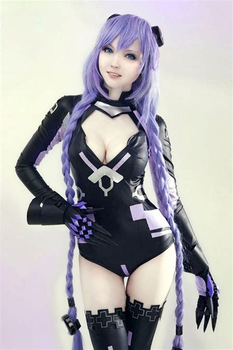 Cosplay Wednesday - Hyperdimension Neptunia's Purple Heart - GamersHeroes